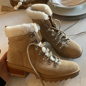 Marc fisher boots size 8